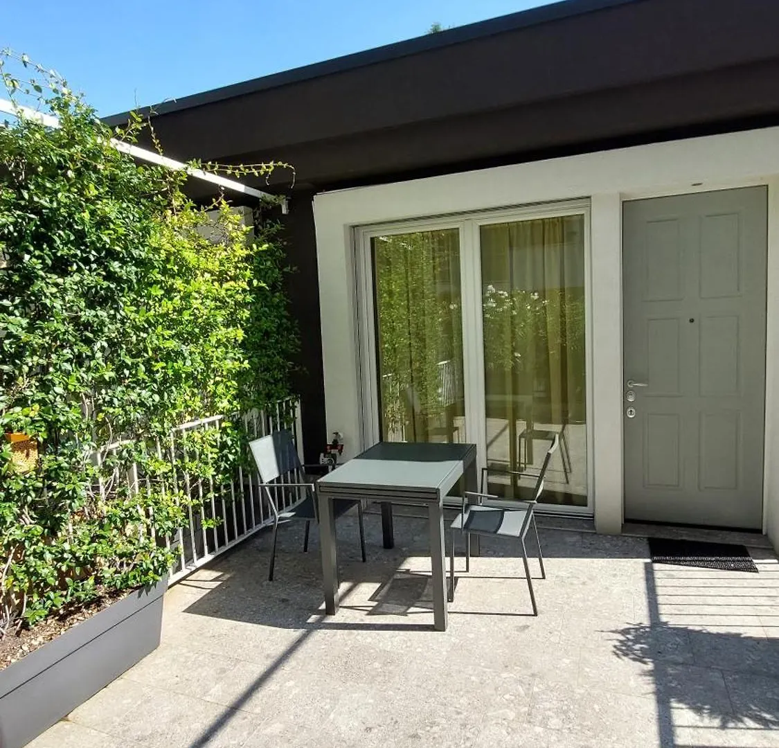 Apartment Moderno Appartamento Tra Stazione Centrale E Loreto Milan Italy